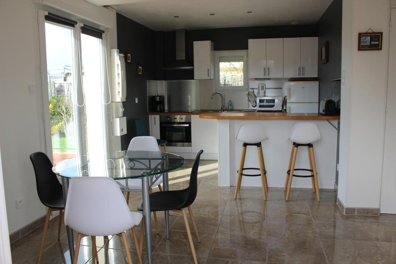 Holiday home Kerguil-leon Maison Familiale 2 Chambres, Plages A 10 Min En Voiture
