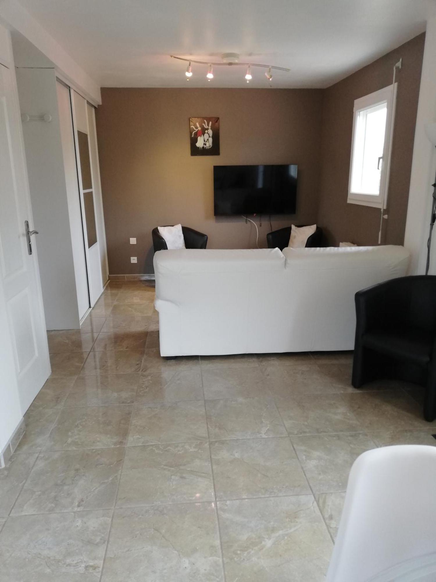 Kerguil-leon Maison Familiale 2 Chambres, Plages A 10 Min En Voiture Holiday home *